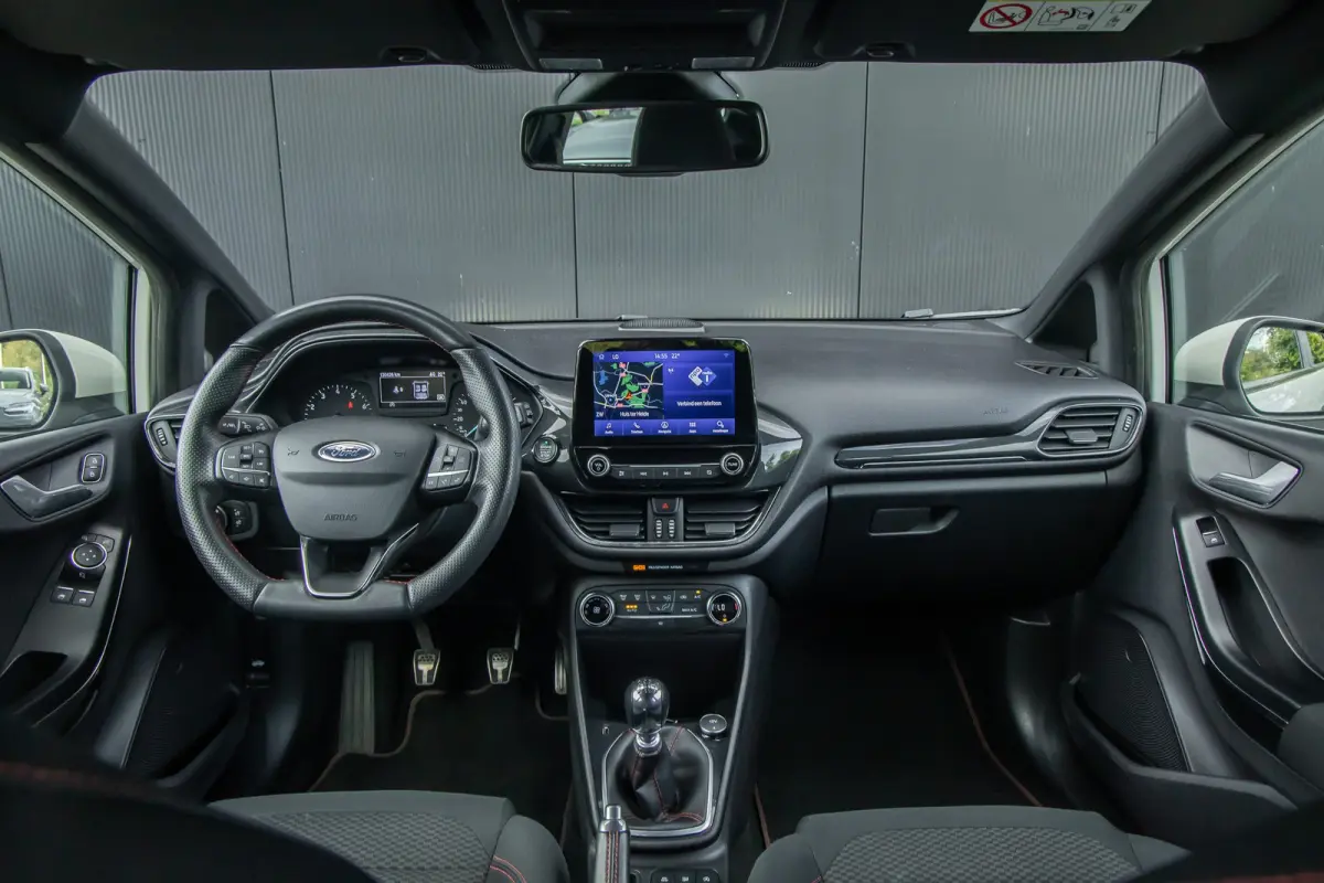 1.0 EcoBoost ST-Line | 100% Broekhuis o.h. | Apple carplay / Andriod auto | Privacy-glass
