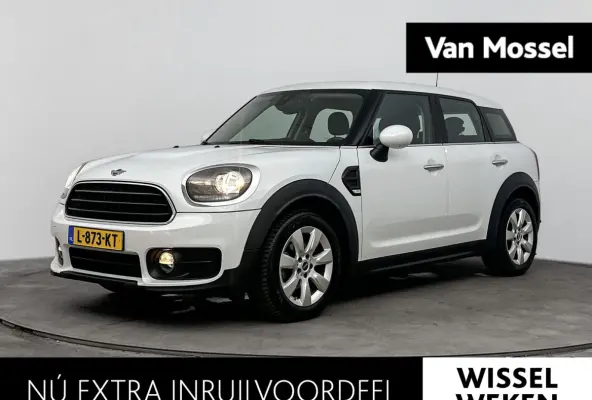 1.5 One Chili | Climate Control | Stoelverwaming | Navigatie | Speed Limiter |