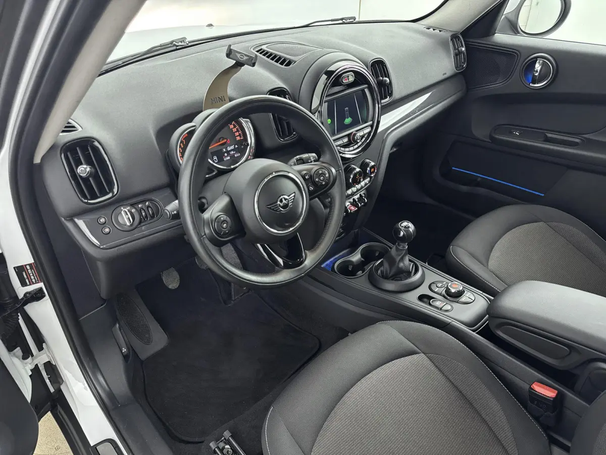 1.5 One Chili | Climate Control | Stoelverwaming | Navigatie | Speed Limiter |