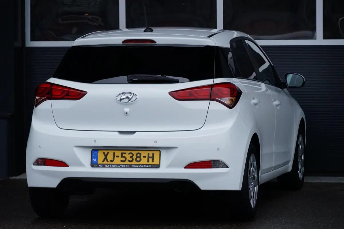 1.0 T-GDI Comfort, NL, cam. navi, cruise, DAB