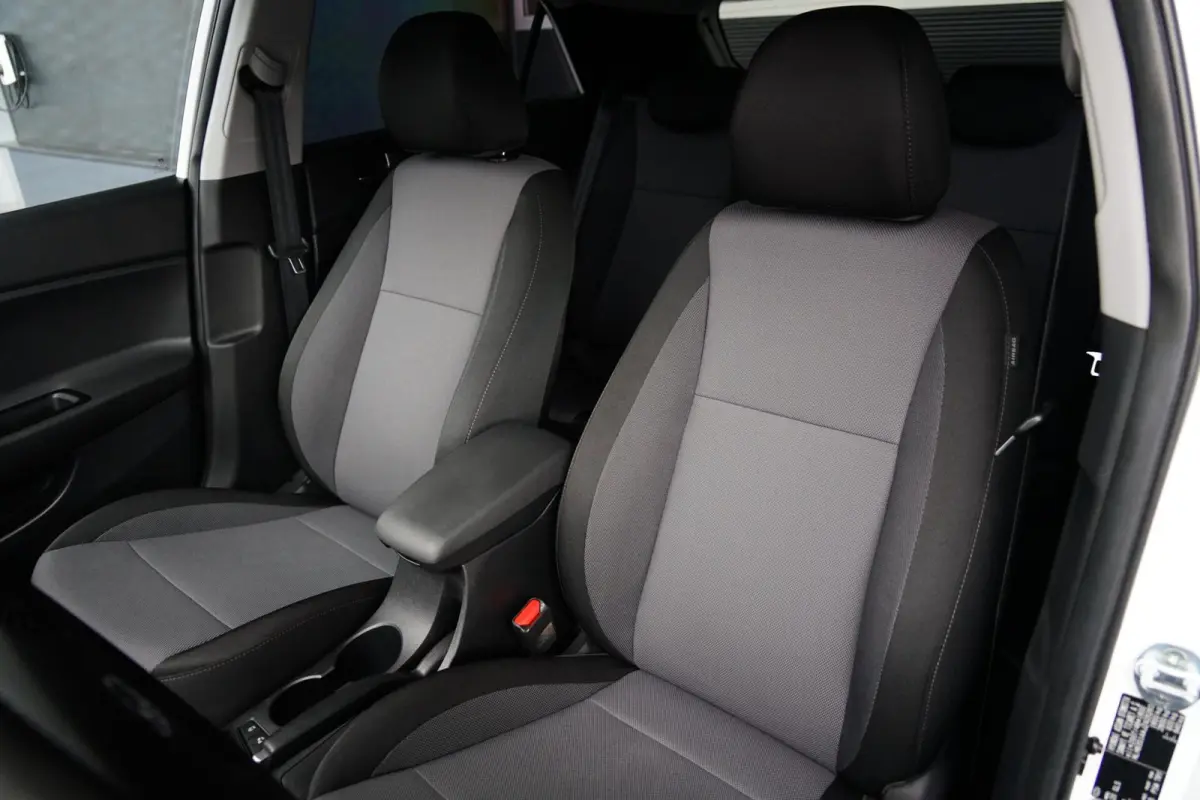 1.0 T-GDI Comfort, NL, cam. navi, cruise, DAB