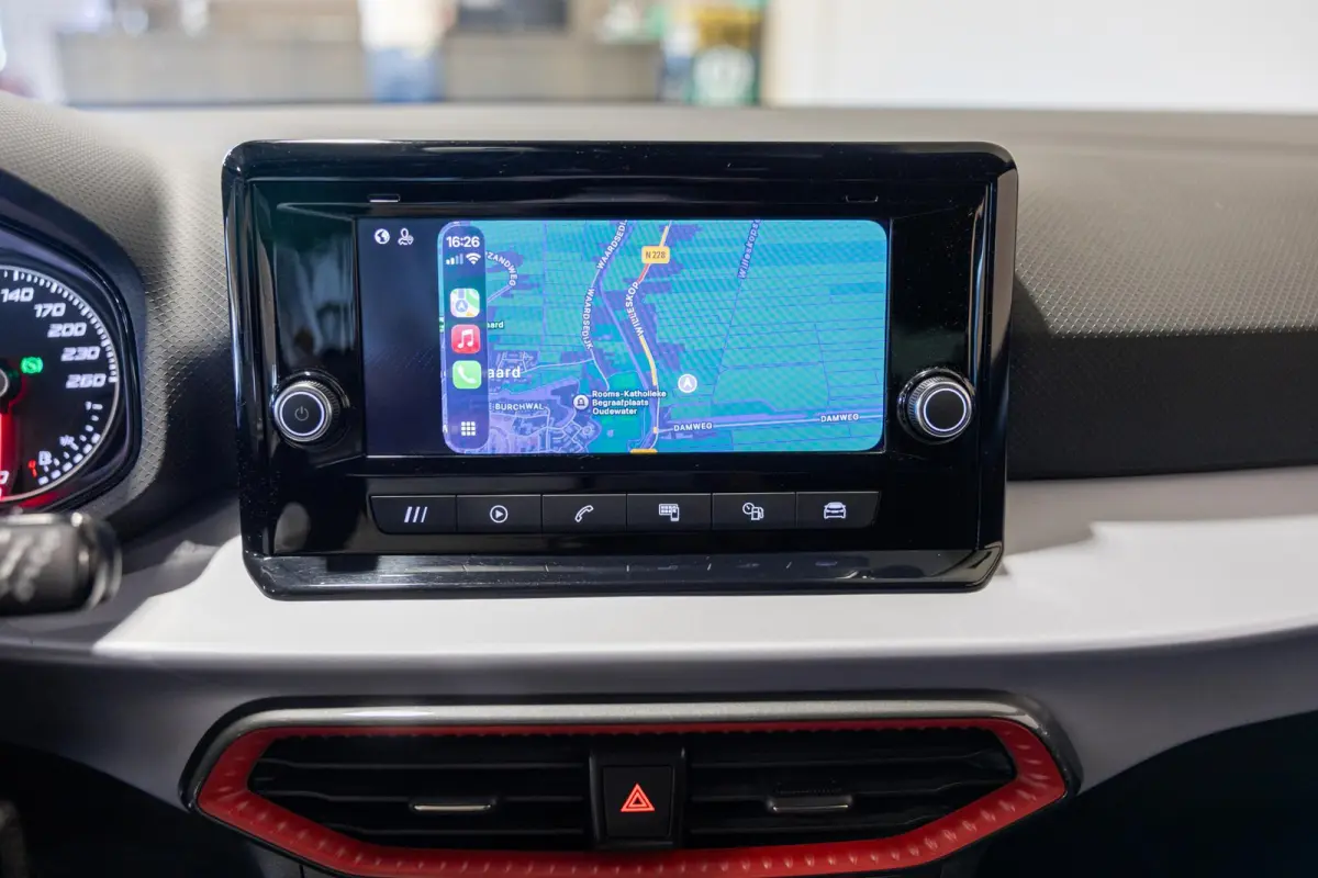 1.5 TSI Sport / 150pk / NAP / Apple CarPlay / Automatische klimaatregeling /