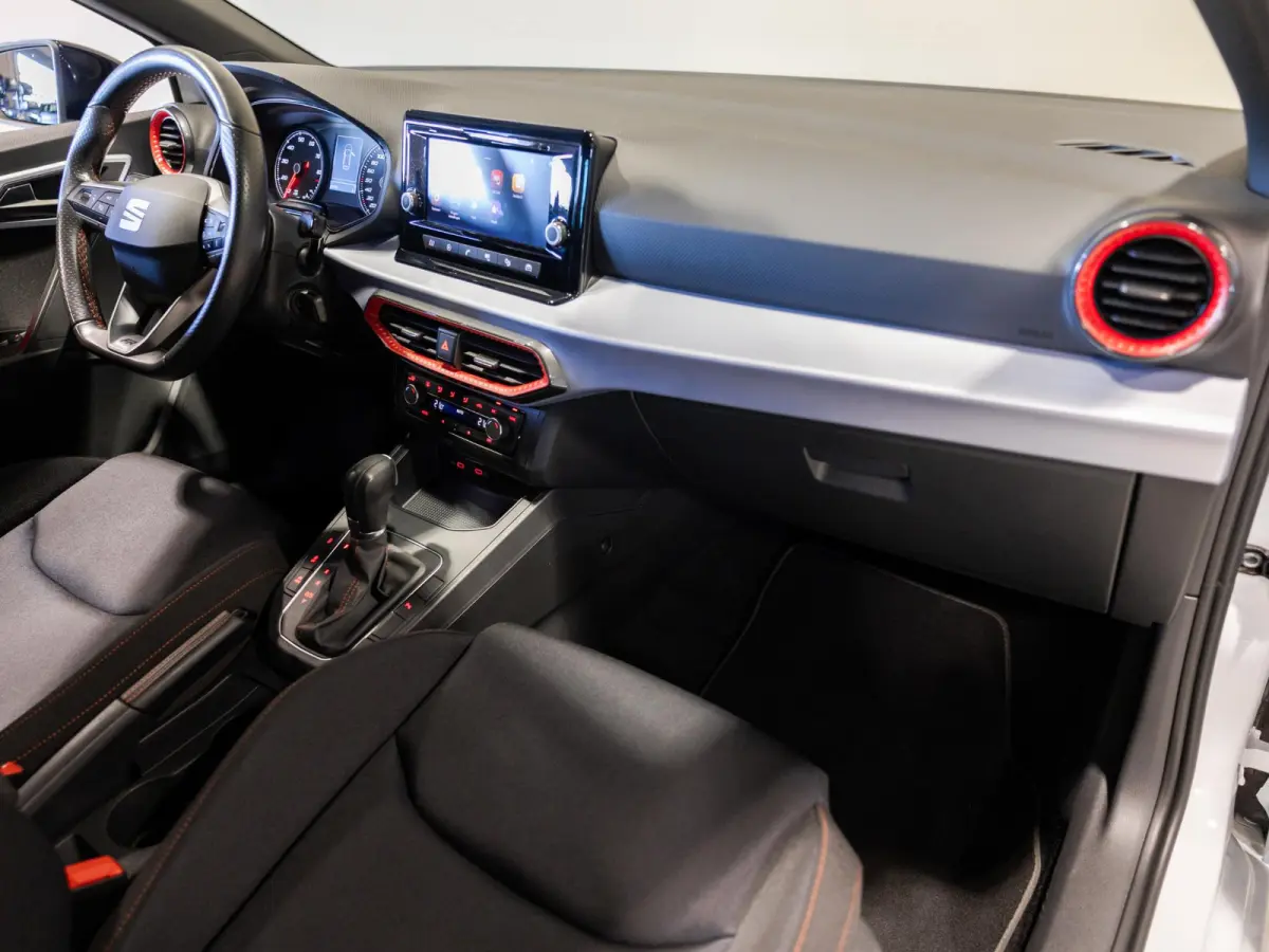 1.5 TSI Sport / 150pk / NAP / Apple CarPlay / Automatische klimaatregeling /