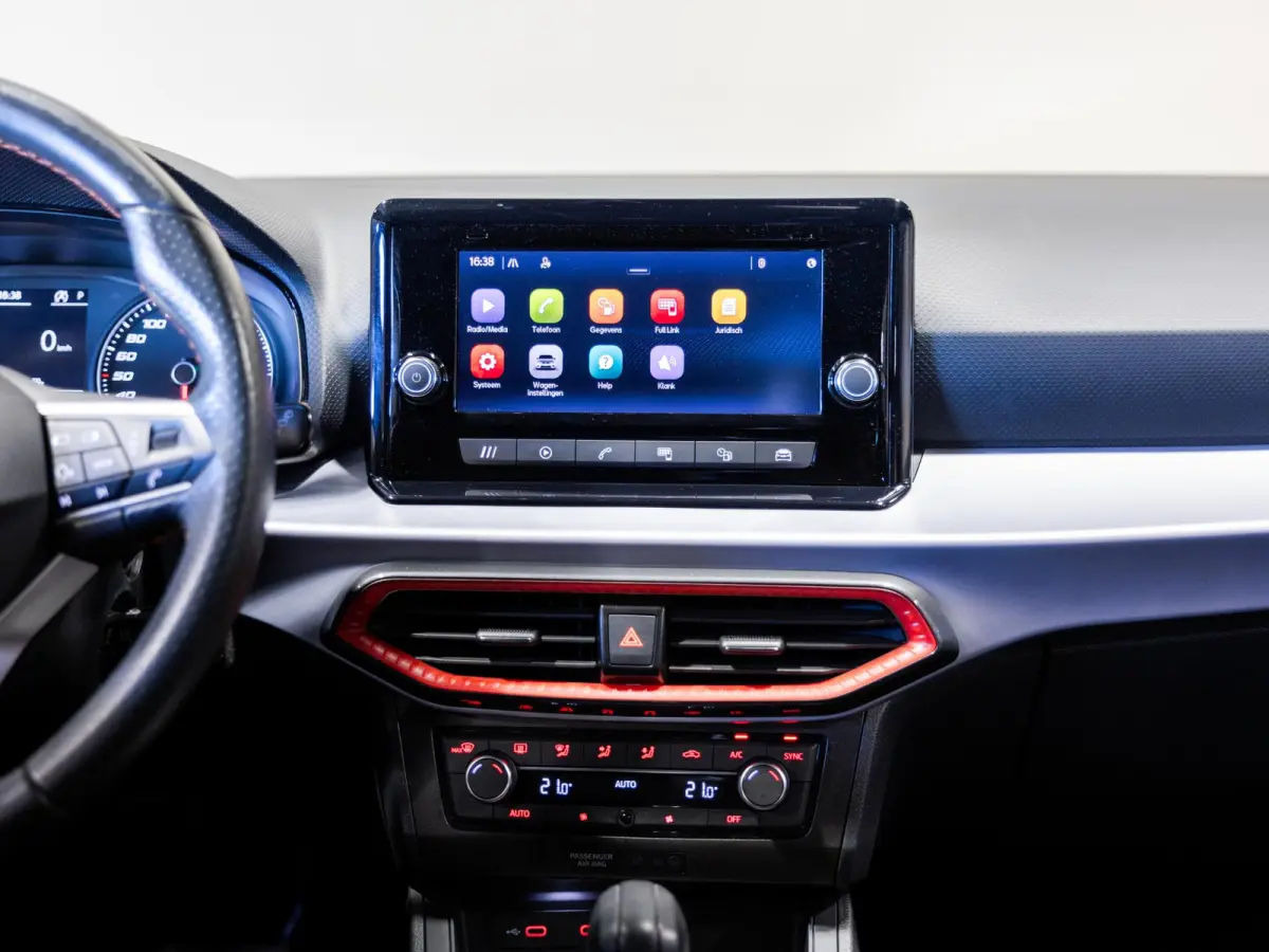 1.5 TSI Sport / 150pk / NAP / Apple CarPlay / Automatische klimaatregeling /