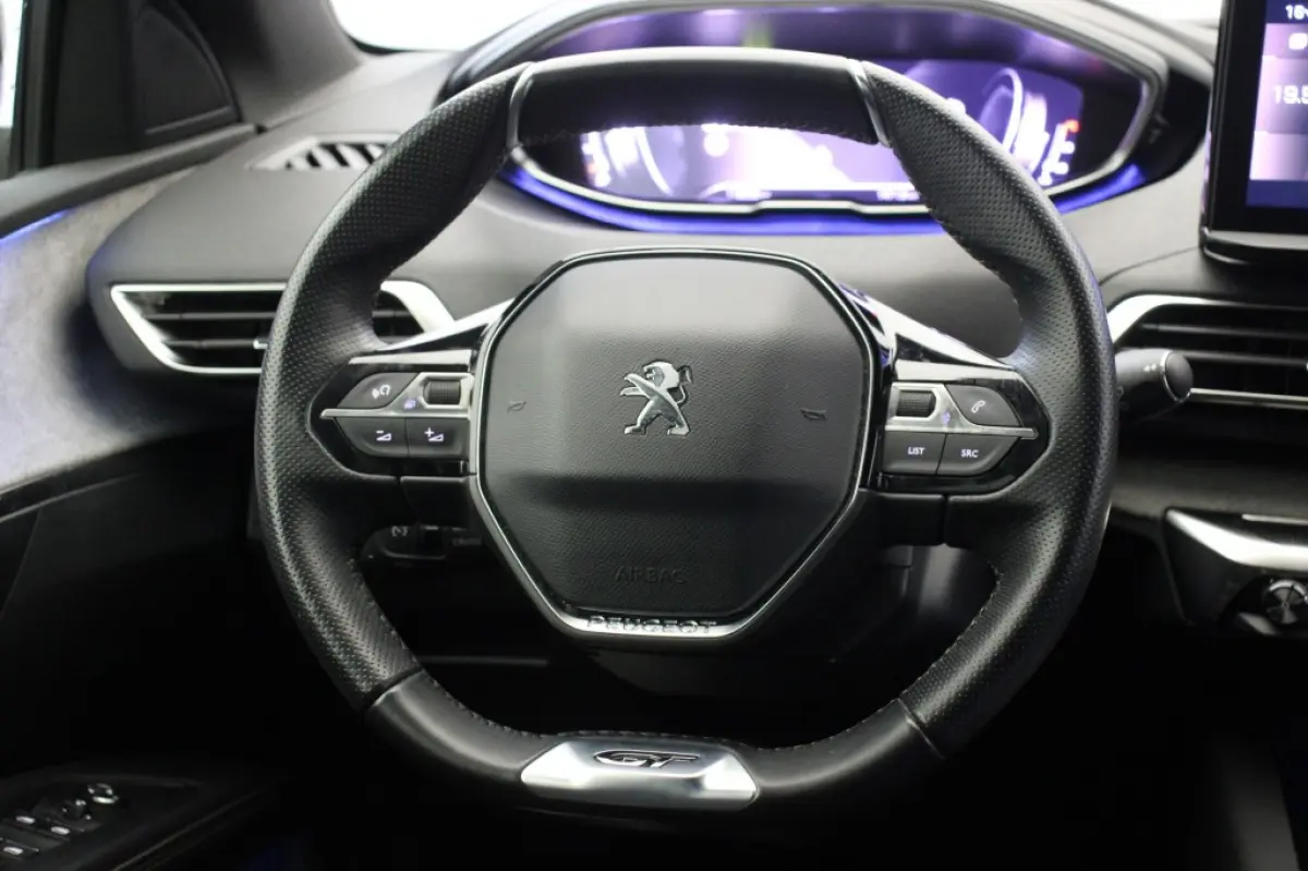 1.2 PureTech GT 7 Persoons - Digitaal Cockpit, Carplay, Camera, Half Leer, Trekhaak