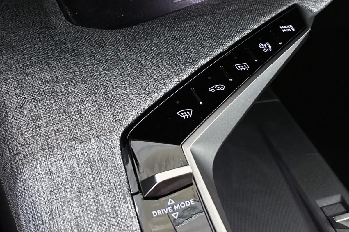 Allure 73 kWh Navigatie Keyless Camera Apple CarPlay