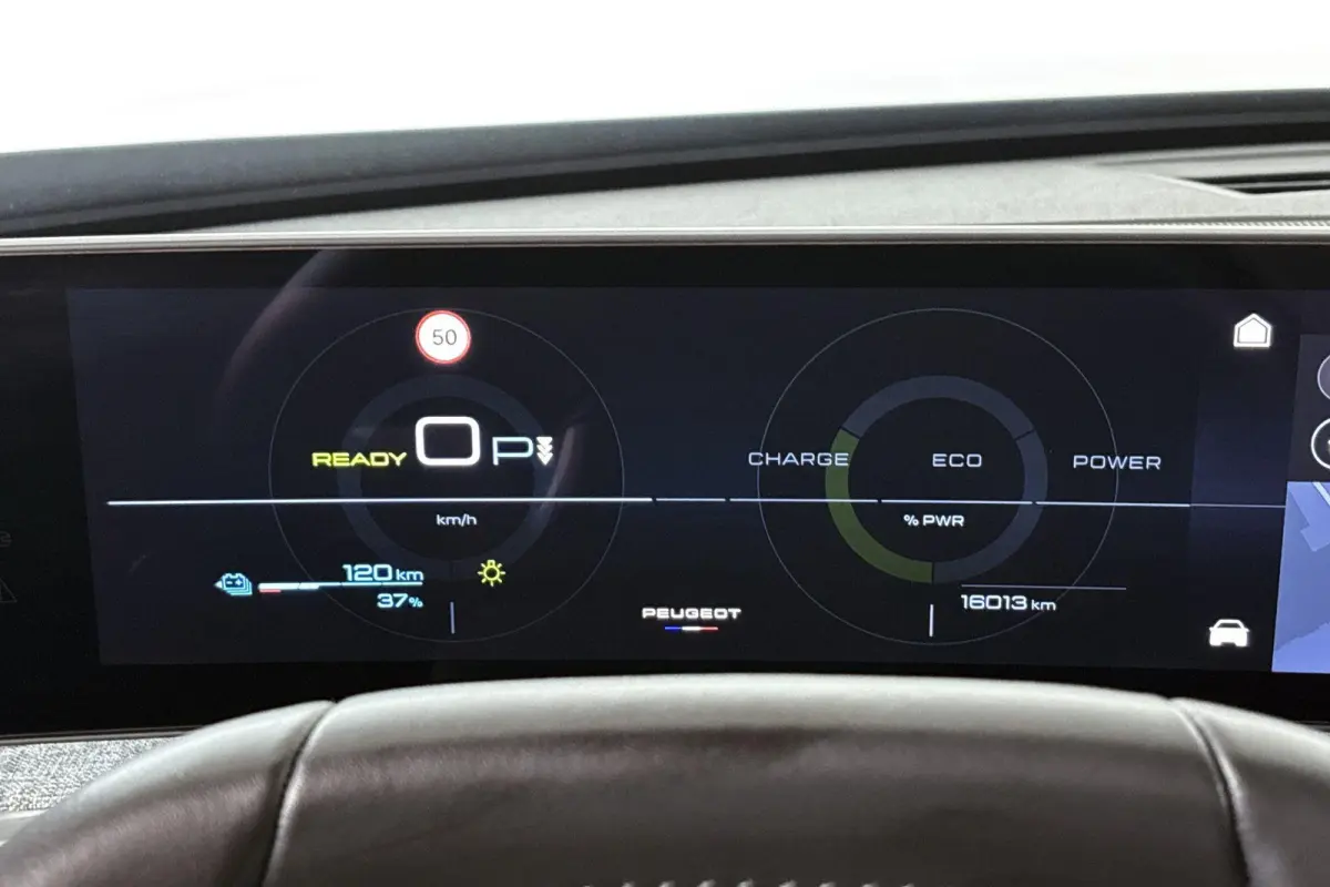 Allure 73 kWh Navigatie Keyless Camera Apple CarPlay