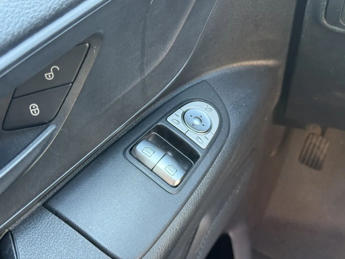 114 1.9 CDI Automaat L2H1 MBUX Climate Control Carplay Camera Inklapbare Spiegels