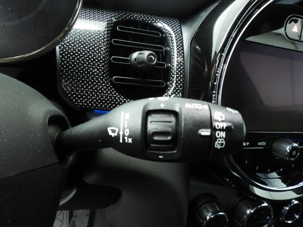 2.0 Cooper S Resolute Edition | Stuurwielverwarming | Achteruitrijcamera | Stoelverwarming | Navigatie | Comfort-Acces |
