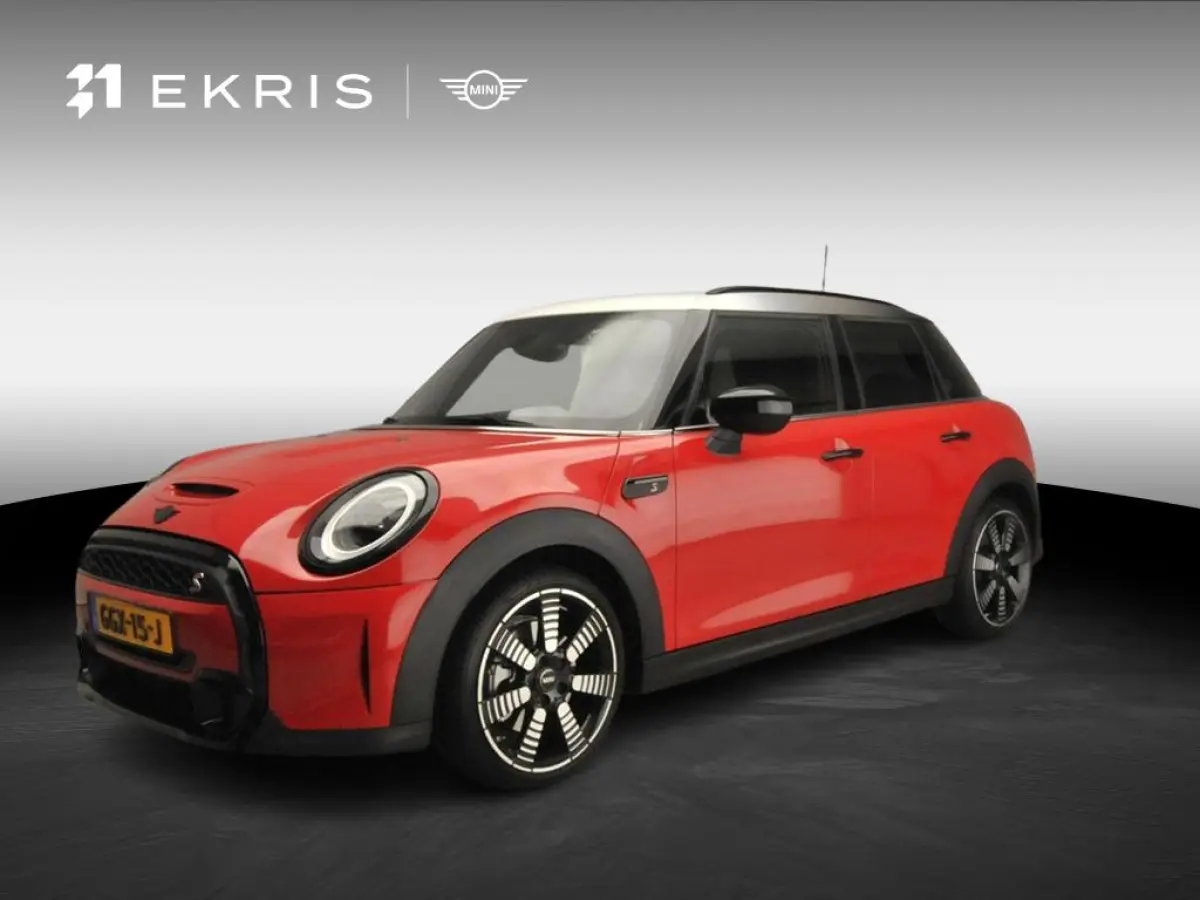 2.0 Cooper S Resolute Edition | Stuurwielverwarming | Achteruitrijcamera | Stoelverwarming | Navigatie | Comfort-Acces |