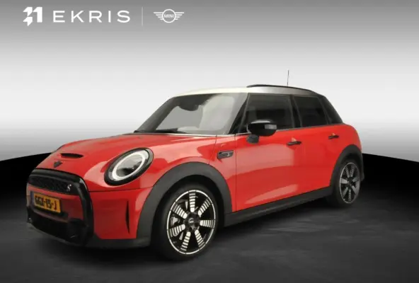 2.0 Cooper S Resolute Edition | Stuurwielverwarming | Achteruitrijcamera | Stoelverwarming | Navigatie | Comfort-Acces |
