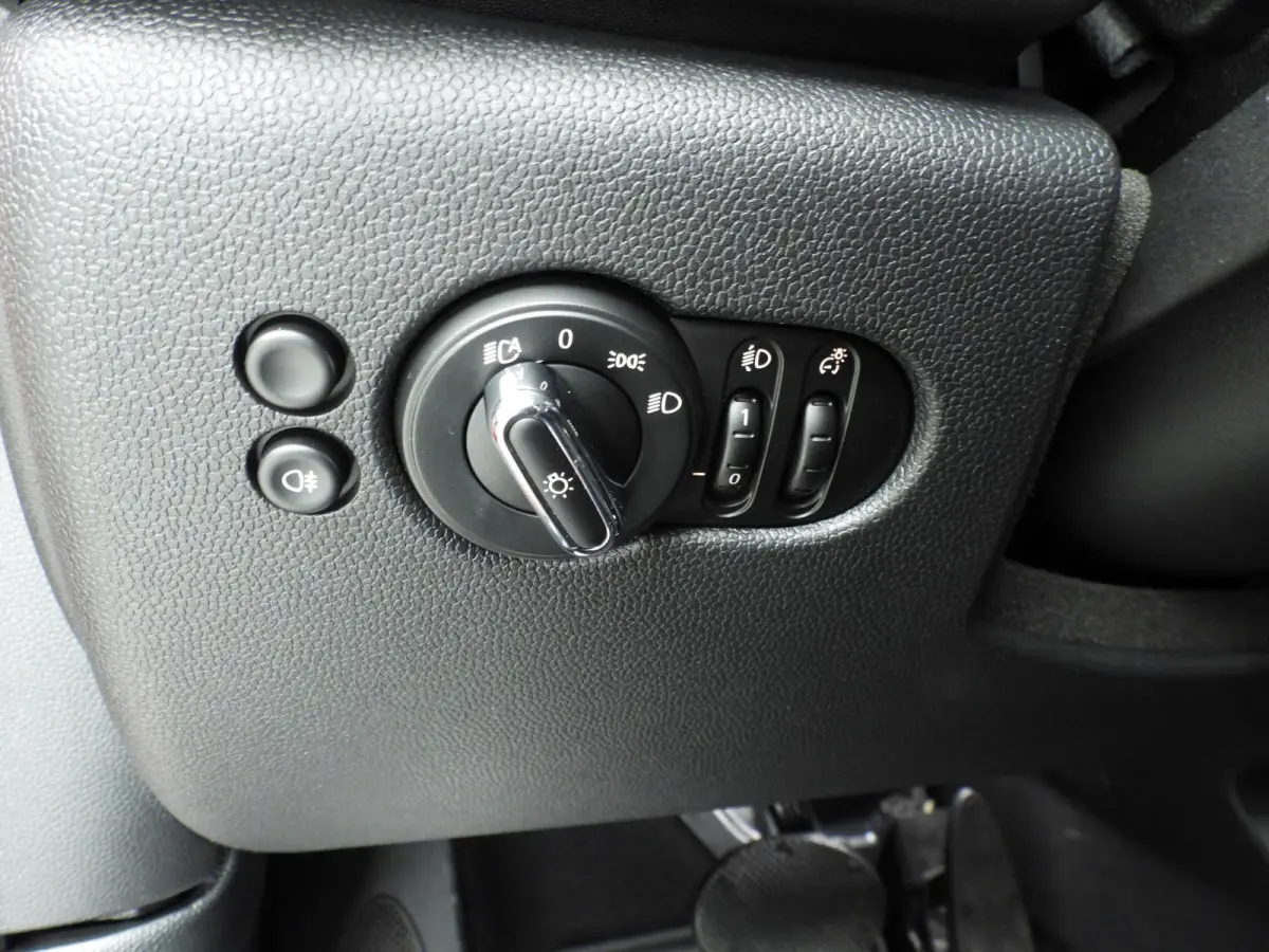 2.0 Cooper S Resolute Edition | Stuurwielverwarming | Achteruitrijcamera | Stoelverwarming | Navigatie | Comfort-Acces |