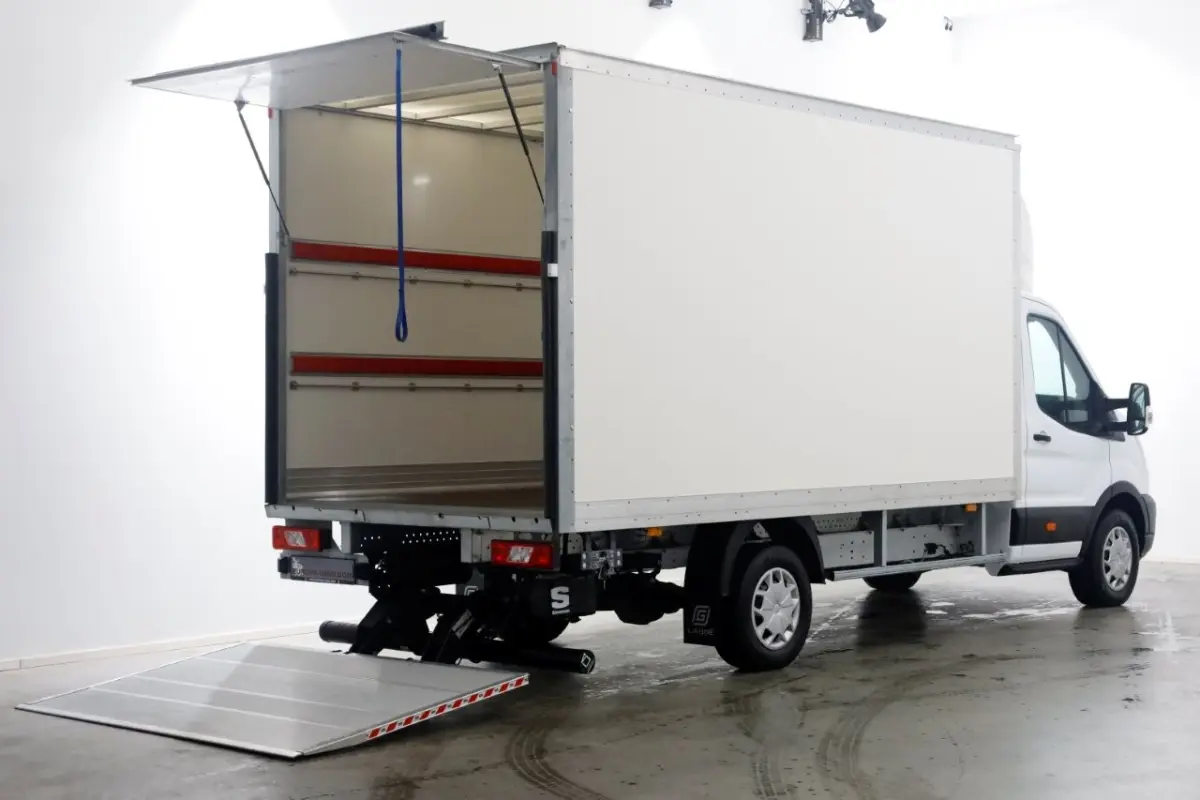 350 2.0 TDCI 130pk RWD Trend Bakwagen met laadklep 03-2024