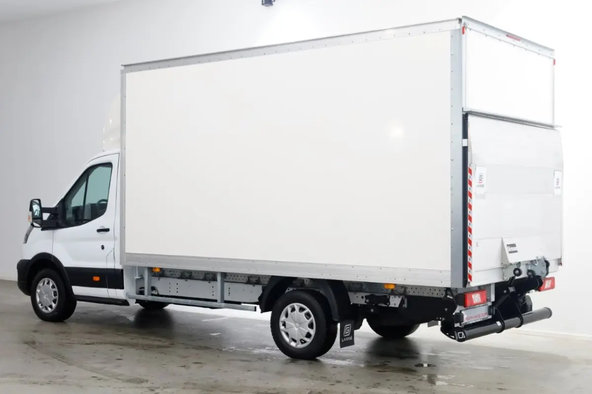 350 2.0 TDCI 130pk RWD Trend Bakwagen met laadklep 03-2024
