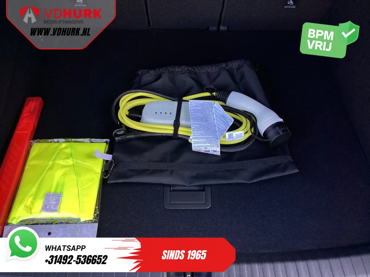 1.5 TSI e-Hybrid 272 pk VZ Limited Pano/ Elek.Trekhaak/ Sennheiser/ 360 Camera/ Matrix/ Snellader/ Elek.klep/ Head-up/ Memory/ Standkachel/ Stoelverw./ Carplay/ Adapt.Cruise/ PDC/ 20'' LMV