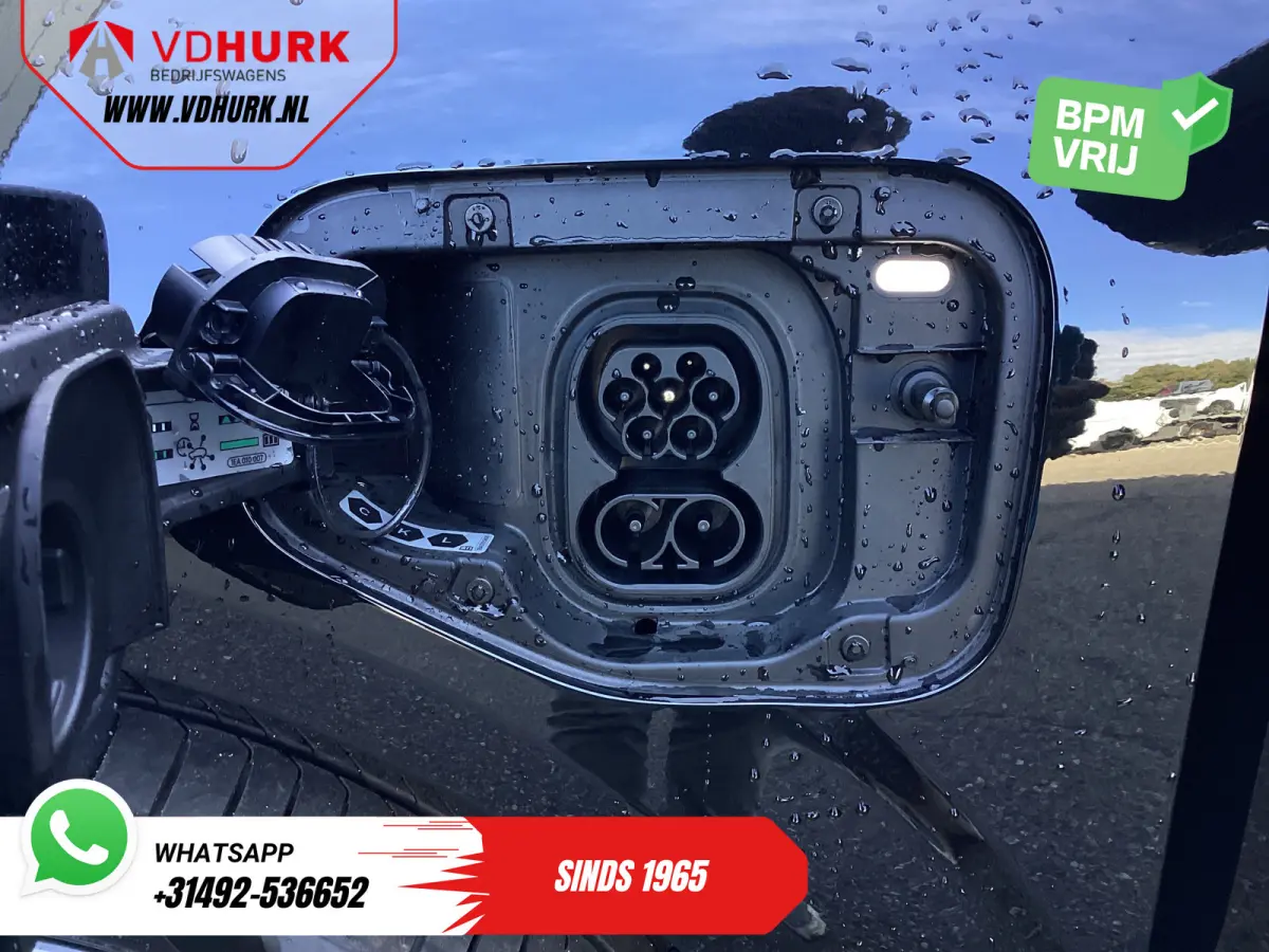 1.5 TSI e-Hybrid 272 pk VZ Limited Pano/ Elek.Trekhaak/ Sennheiser/ 360 Camera/ Matrix/ Snellader/ Elek.klep/ Head-up/ Memory/ Standkachel/ Stoelverw./ Carplay/ Adapt.Cruise/ PDC/ 20'' LMV