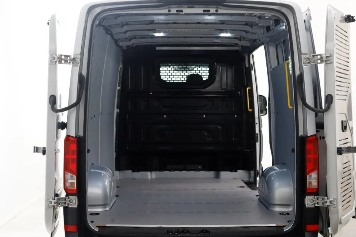 35 2.0 TDI 177pk DSG-Automaat L3H2 (L2H1) Airco/Navi/Camera 03-2023