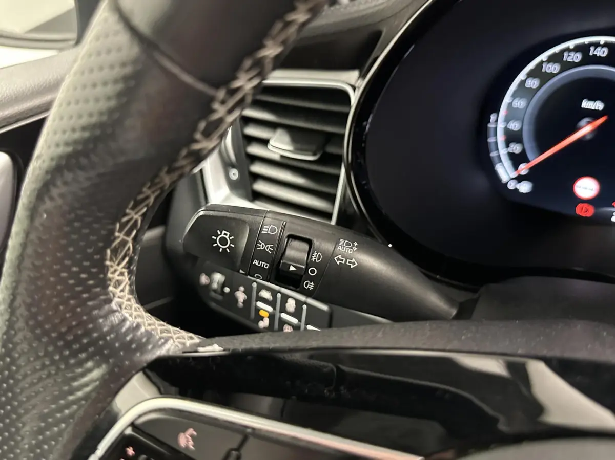 1.4 T-GDI GT-PlusLine|Pano|JBL|Stuur/Stoelverwarming|NAP|