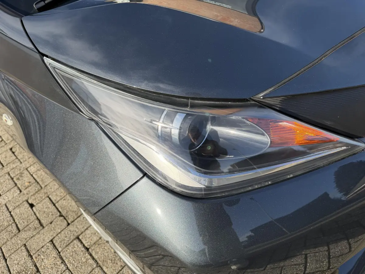 1.0 VVT-i x | SLECHTS 42.409 KM | ELEK.RAMEN | CENTRALE VERGR. | UPGRADE MOGELIJK |
