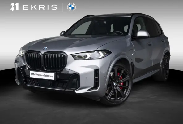 xDrive50e | M Sportpakket Pro | Driving Assistant Professional | Comfort Access | Soft Close | 22 inch | Panoramadak | Harman Kardon | Comfort Stoelen | Trekhaak