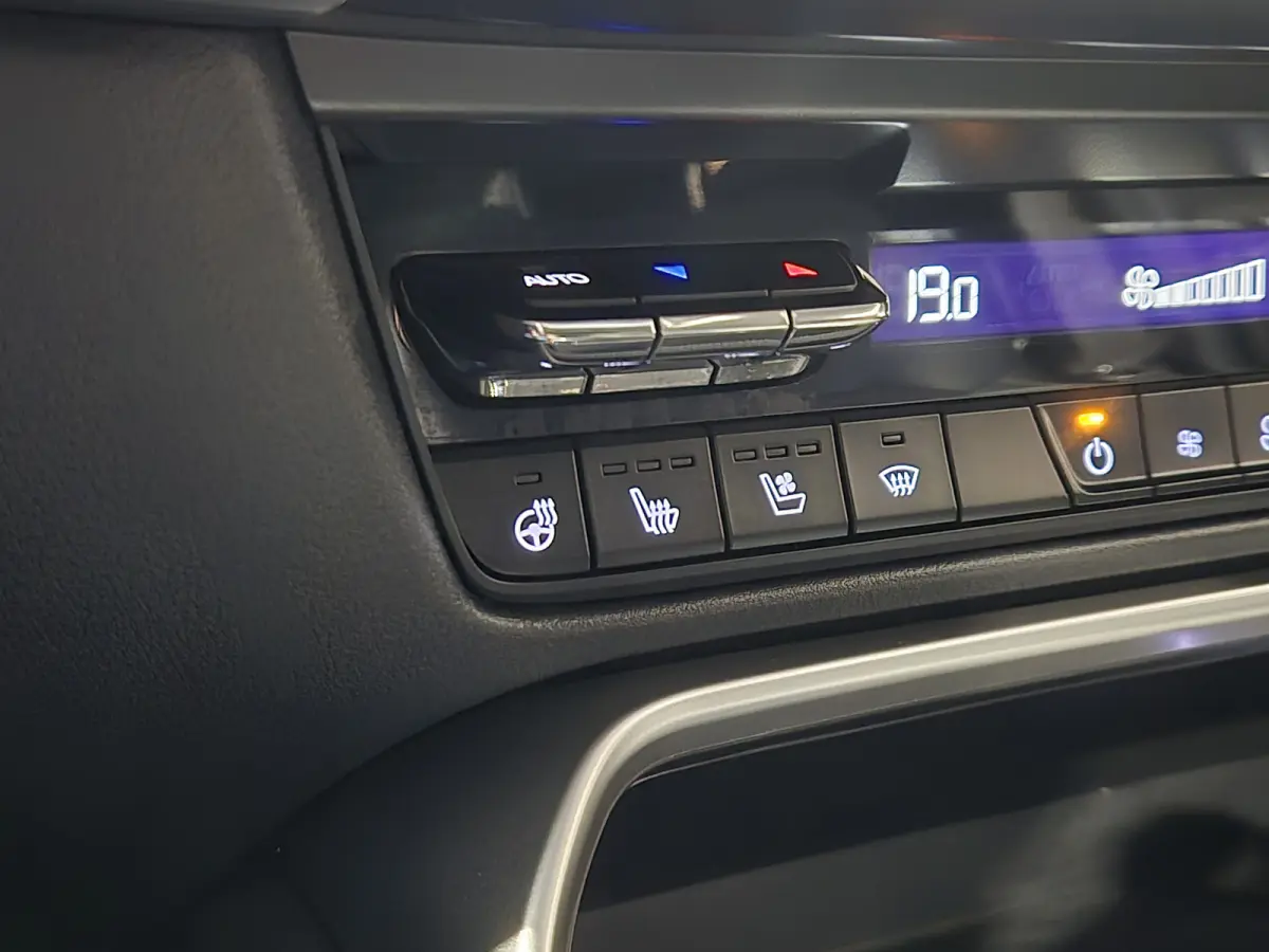 2.5 e-SkyActiv PHEV Homura Plus Panorama | HUD | Bose | 360 Camera | Full optie