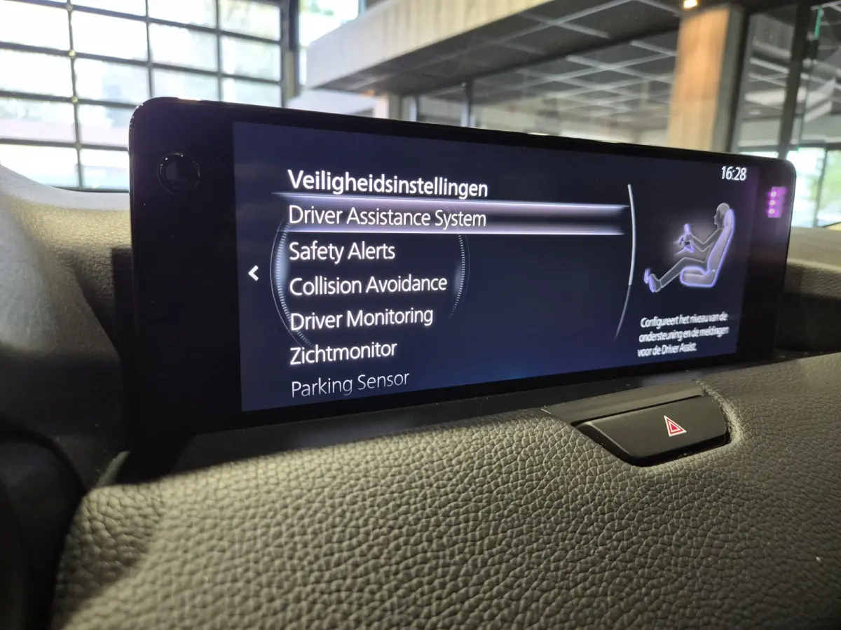 2.5 e-SkyActiv PHEV Homura Plus Panorama | HUD | Bose | 360 Camera | Full optie