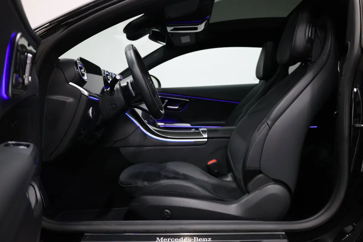 200 AMG Line LED/VIRTUAL/SFEER/PANORAMADAK/LEER+S.VERWARMING+MEMORY/CAM/LINE/ACC/ECC/12 MDN GARANTIE!