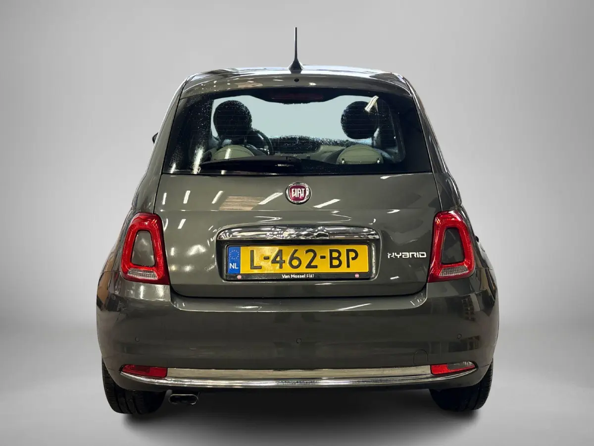 1.0 Hybrid Star | Apple Carplay/Android Auto | Parkeersensoren | LMV 15" | Glazen Panoramadak | Cruise control |