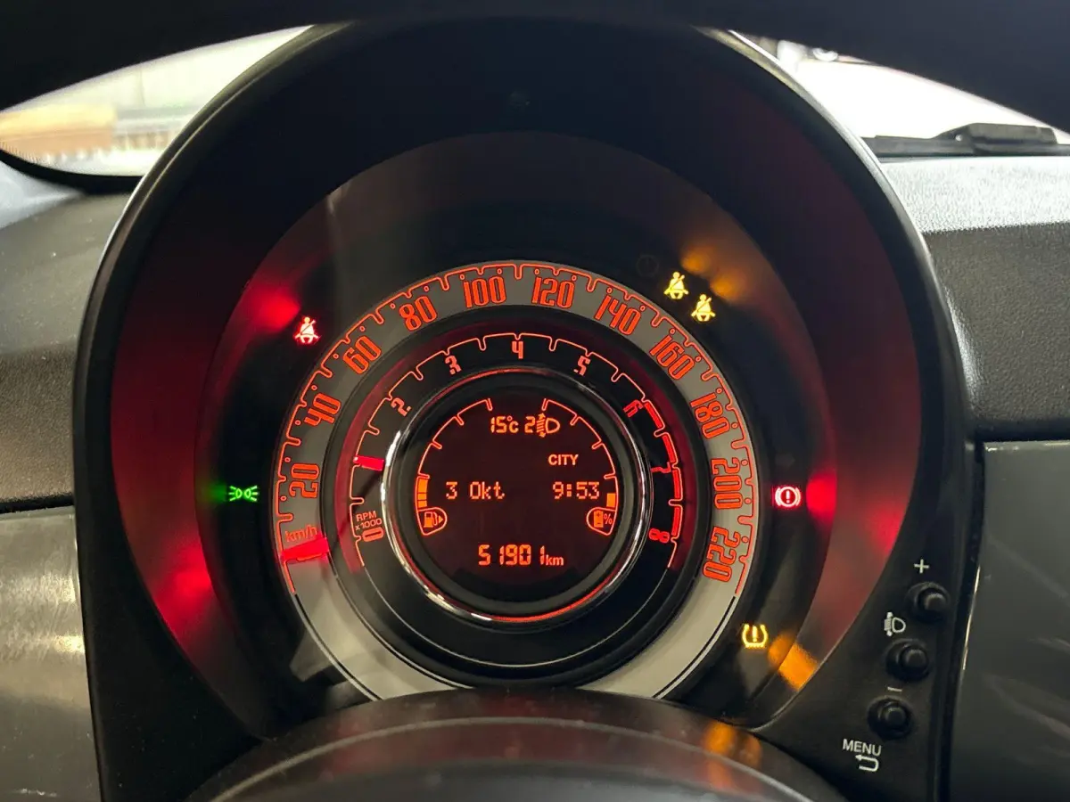 1.0 Hybrid Dolcevita | Apple Carplay/Android Auto | Airco | Parkeersensoren | LMV 15" |