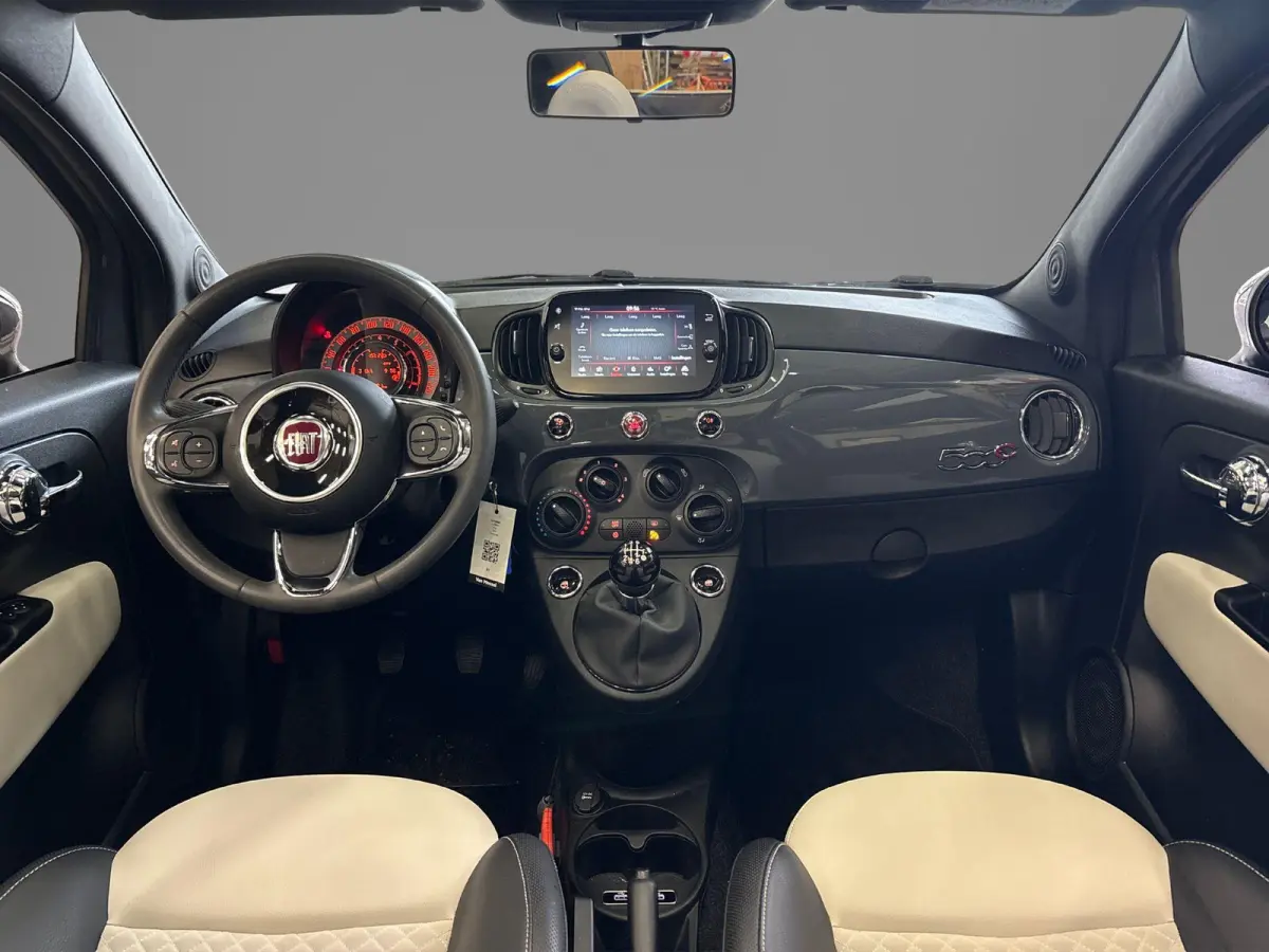1.0 Hybrid Dolcevita | Apple Carplay/Android Auto | Airco | Parkeersensoren | LMV 15" |