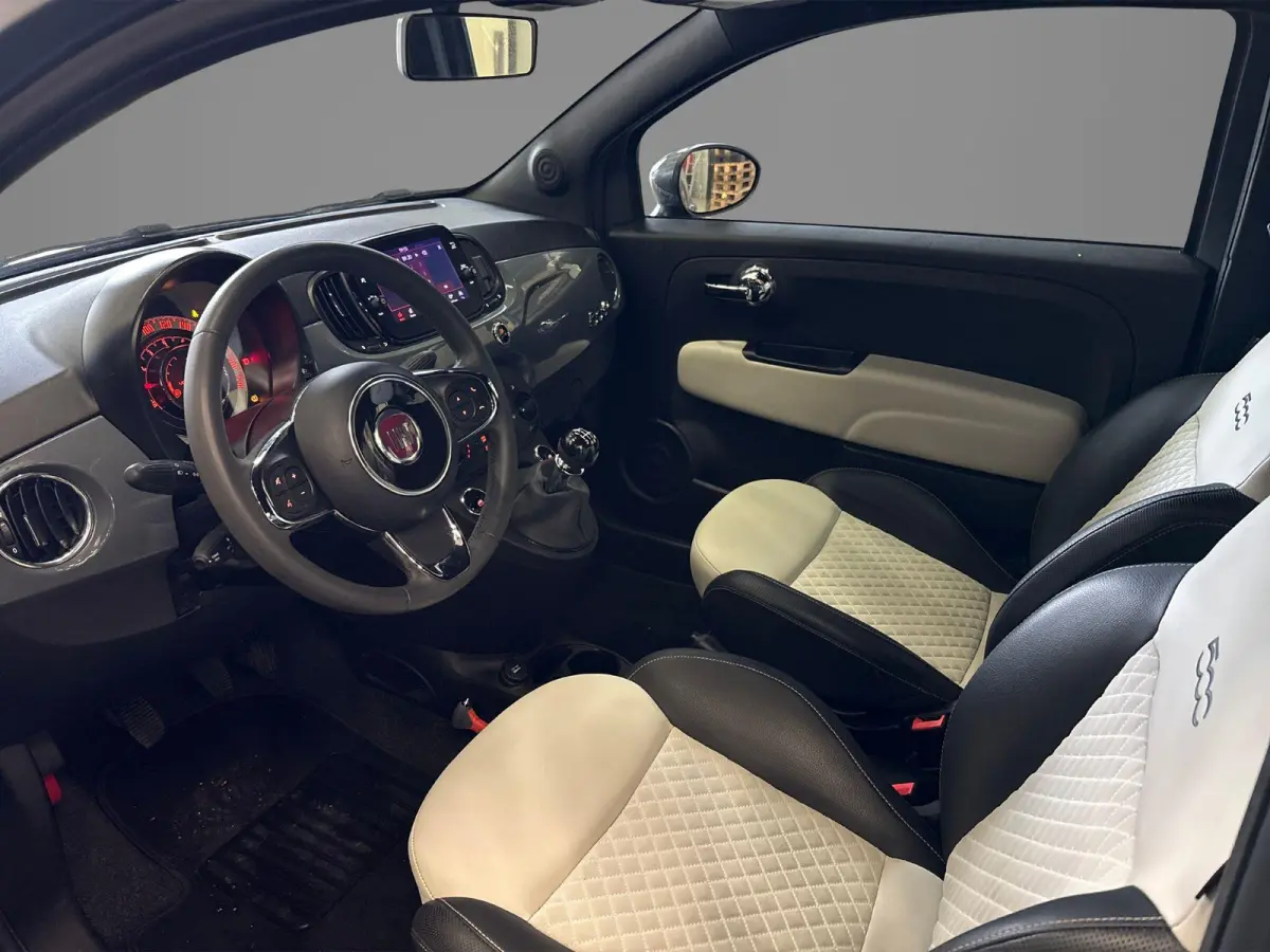 1.0 Hybrid Dolcevita | Apple Carplay/Android Auto | Airco | Parkeersensoren | LMV 15" |