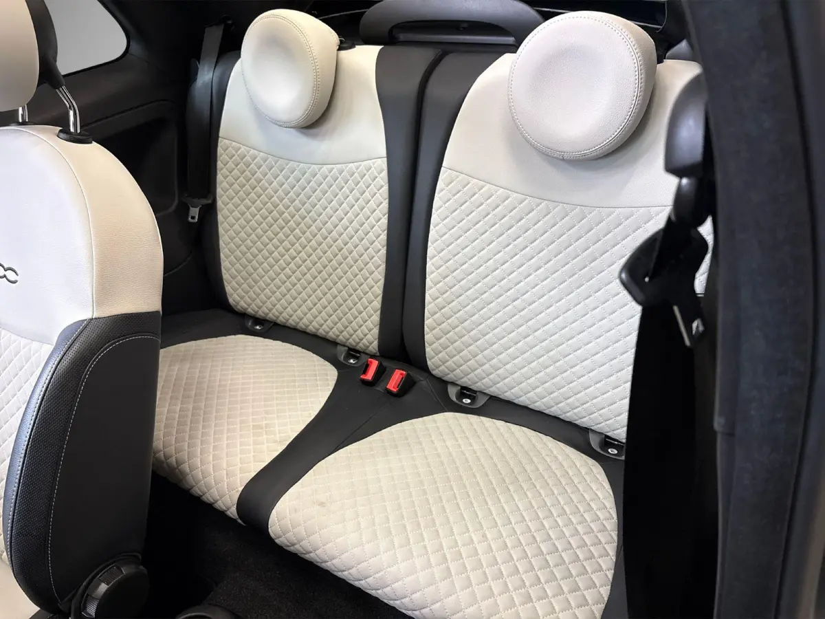 1.0 Hybrid Dolcevita | Apple Carplay/Android Auto | Airco | Parkeersensoren | LMV 15" |