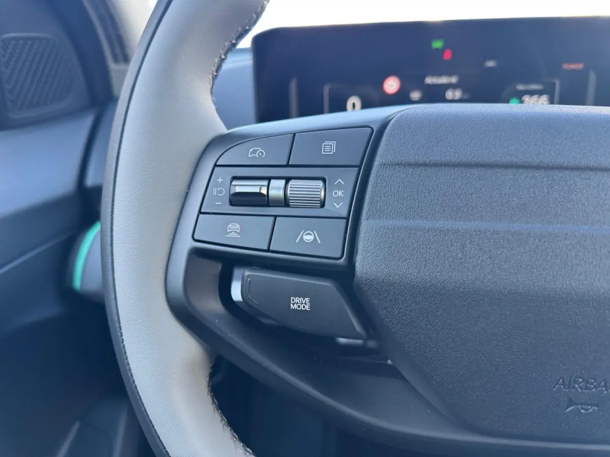 Air 58.3 kWh | Stoel + Stuurverwarming | Navigatie | Climate control | Adaptieve cruis control | Keyless | DEMO