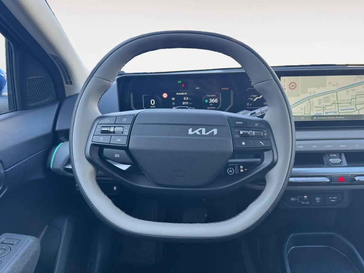 Air 58.3 kWh | Stoel + Stuurverwarming | Navigatie | Climate control | Adaptieve cruis control | Keyless | DEMO