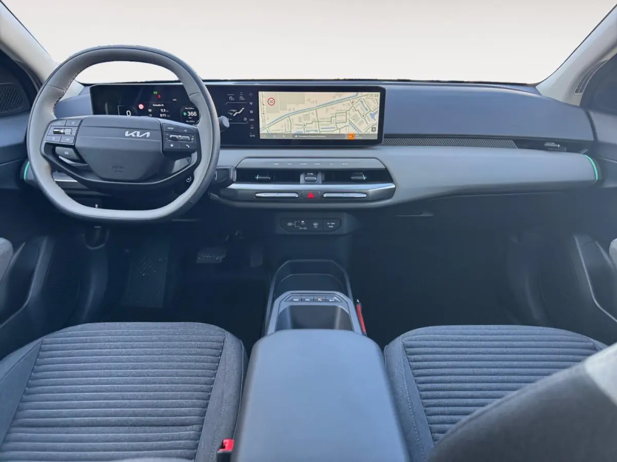 Air 58.3 kWh | Stoel + Stuurverwarming | Navigatie | Climate control | Adaptieve cruis control | Keyless | DEMO
