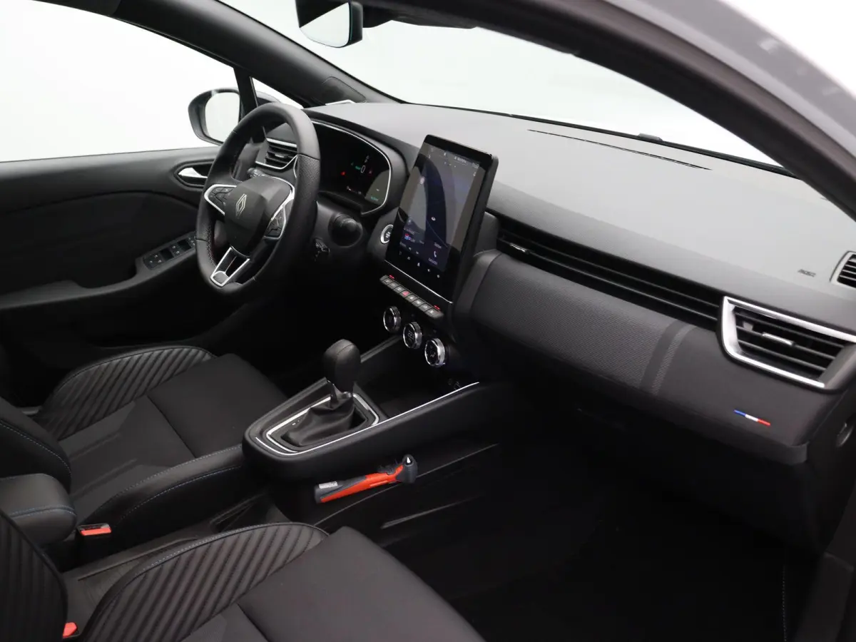 E-Tech Full Hybrid 145pk esprit Alpine | BOSE Audio | Trekhaak | Stoel- en stuurwielverwarming | 360 graden camera |