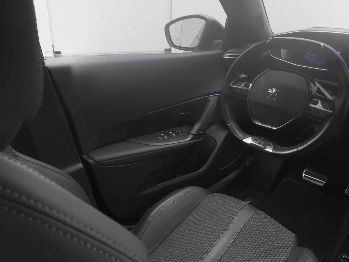 EV Allure 50 kWh | CAMERA | KEYLESS