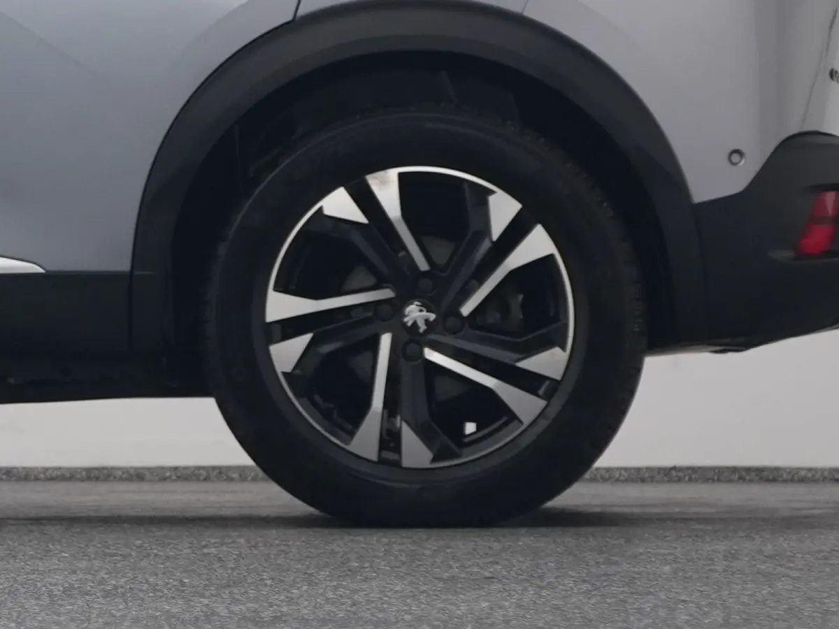 EV Allure 50 kWh | CAMERA | KEYLESS