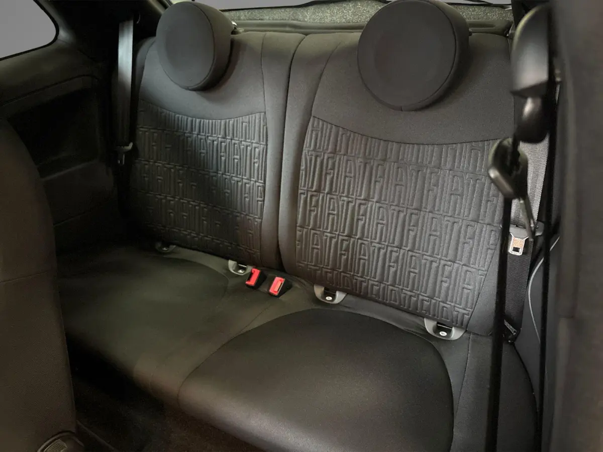 1.0 Hybrid Dolcevita | Apple Carplay/Android Auto | Airco | Glazen Panoramadak | Parkeersensoren | LMV 16" |