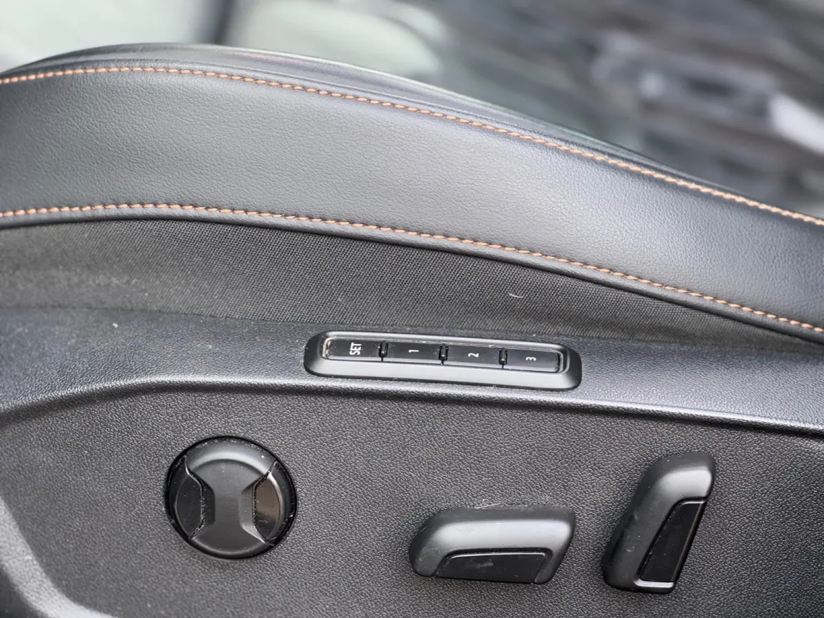 1.4 e-Hybrid VZ Copper Edition Pano/Memory/360