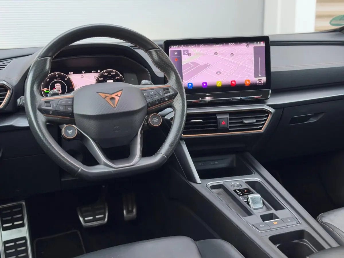 1.4 e-Hybrid VZ Copper Edition Pano/Memory/360