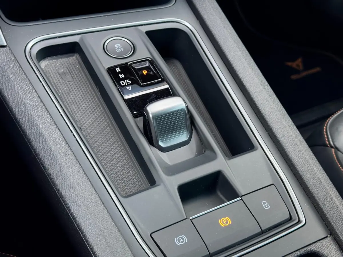 1.4 e-Hybrid VZ Copper Edition Pano/Memory/360