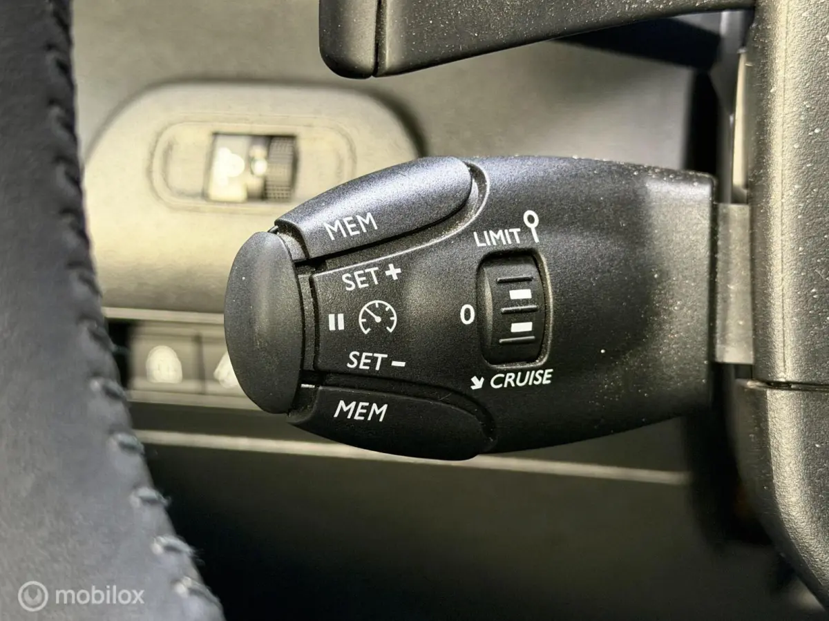 combi 1.2 PureTech Shine
