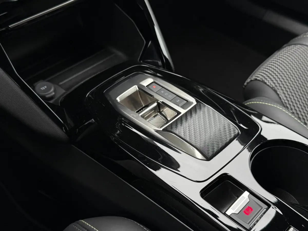 1.2 Hybrid 145PK GT | Carplay | Cruise | Camera