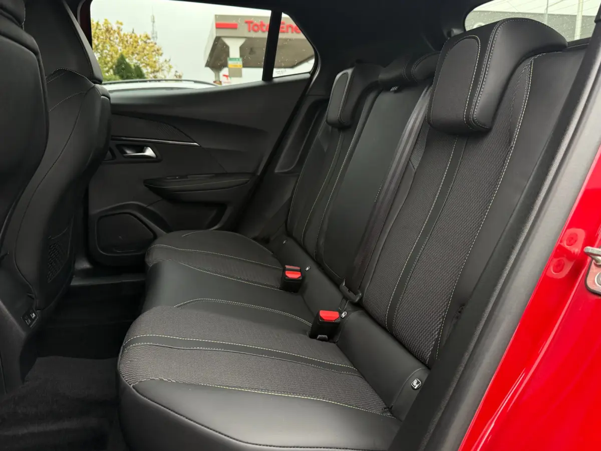 1.2 Hybrid 145PK GT | Carplay | Cruise | Camera