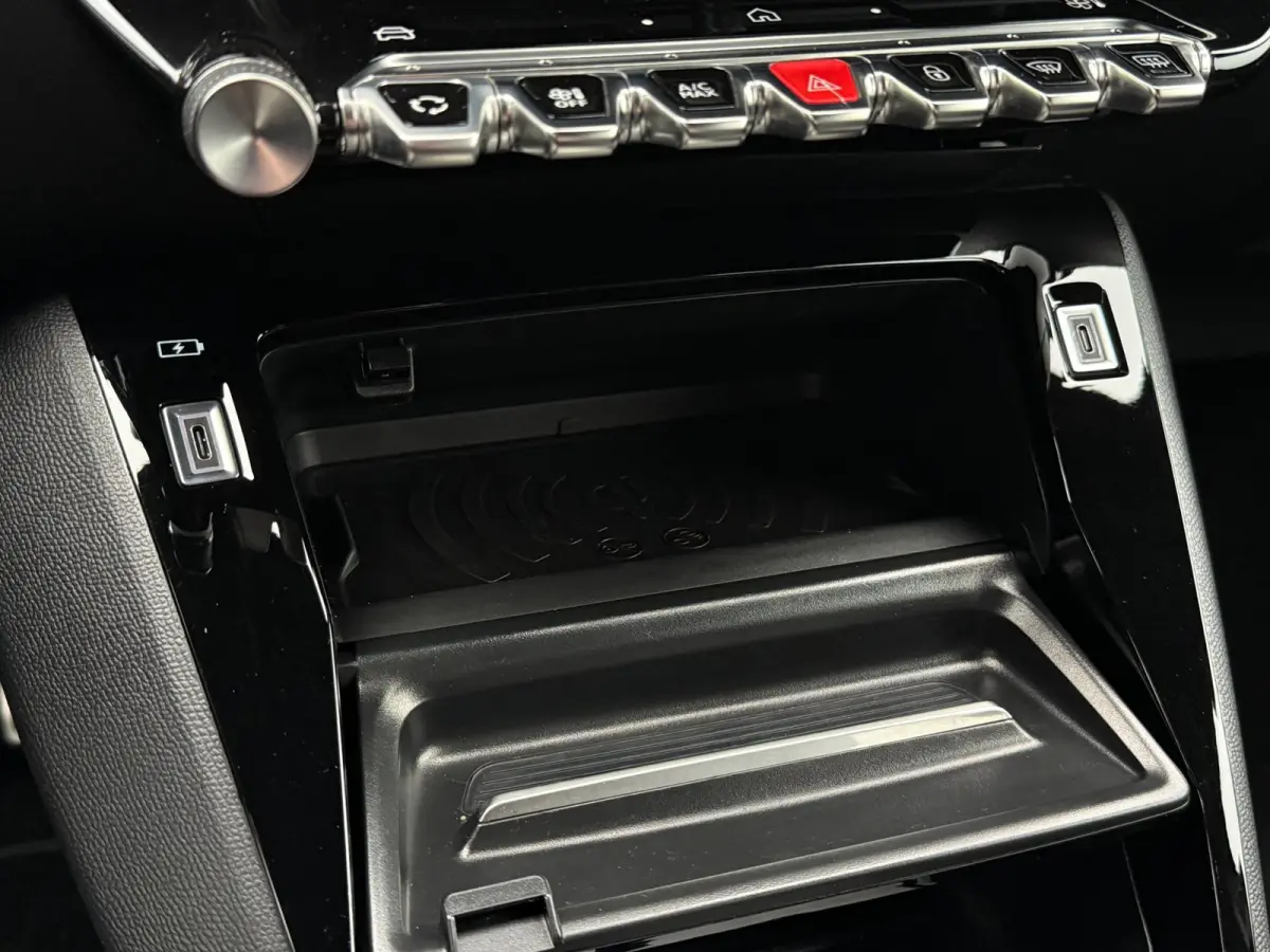 1.2 Hybrid 145PK GT | Carplay | Cruise | Camera