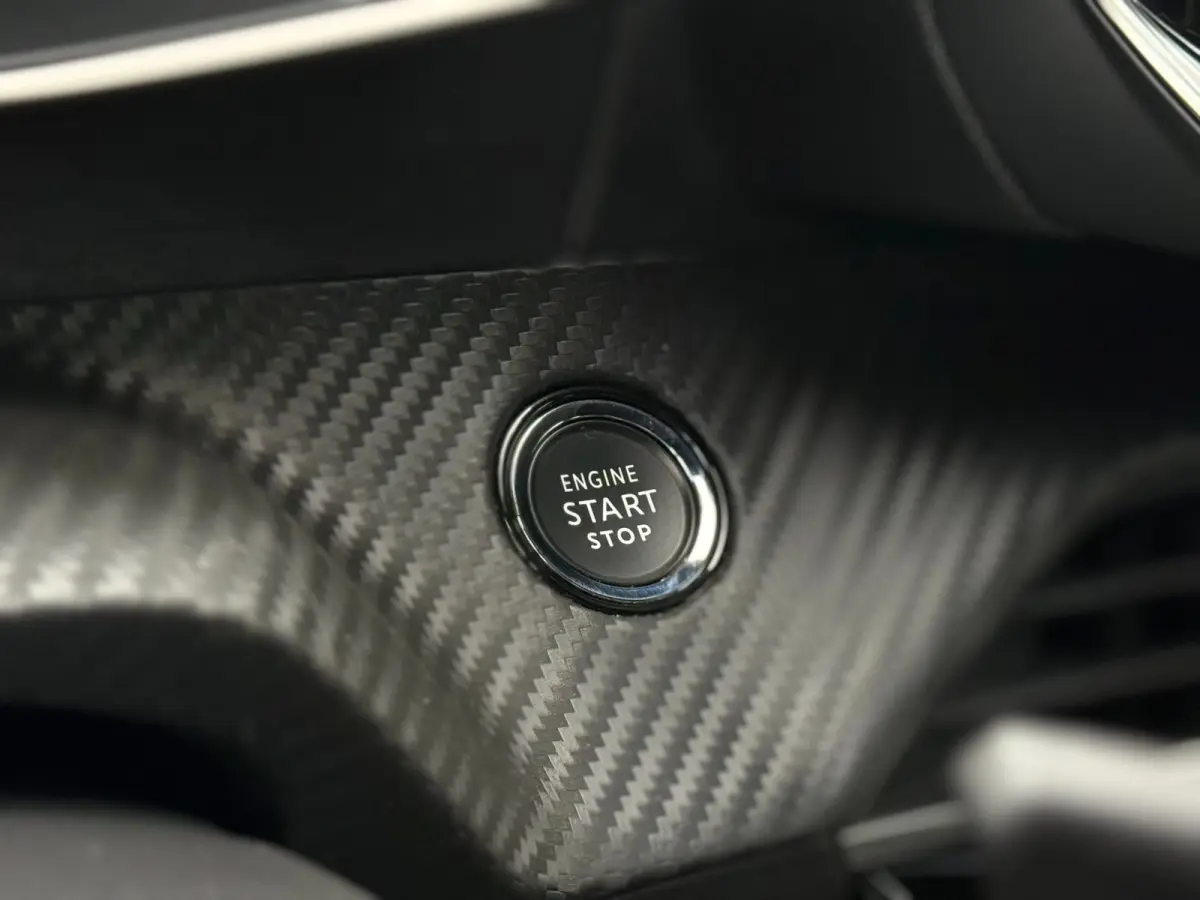 1.2 Hybrid 145PK GT | Carplay | Cruise | Camera