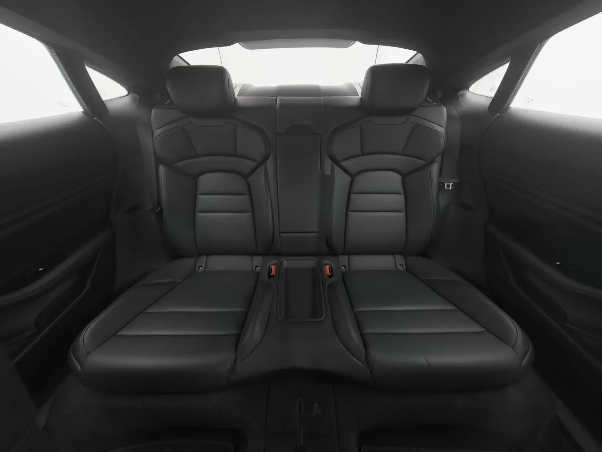 79 kWh | CAMERA | LEDER | KEYLESS