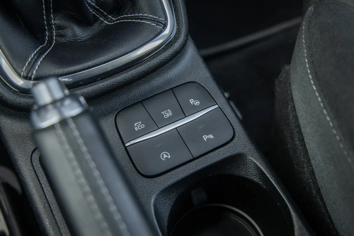 1.0 EcoBoost Titanium | Trekhaak | Parkeer-camera | Apple carplay / Andriod auto