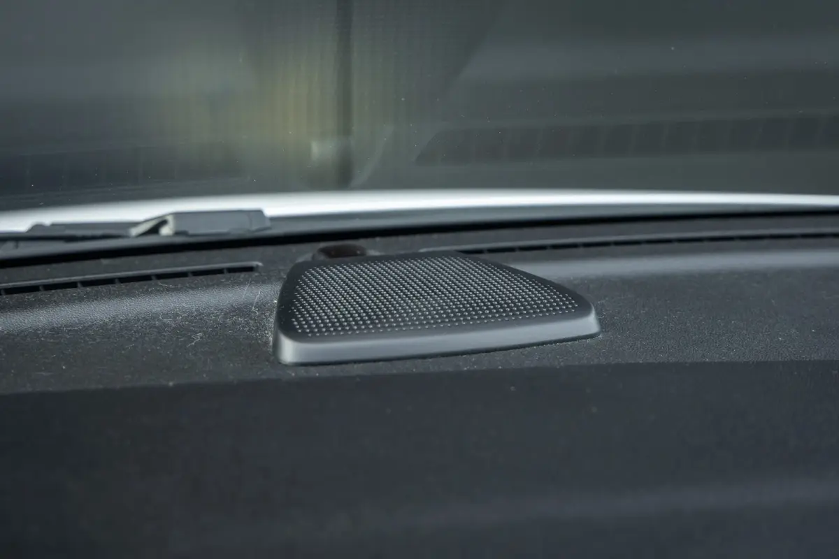 1.0 EcoBoost Titanium | Trekhaak | Parkeer-camera | Apple carplay / Andriod auto